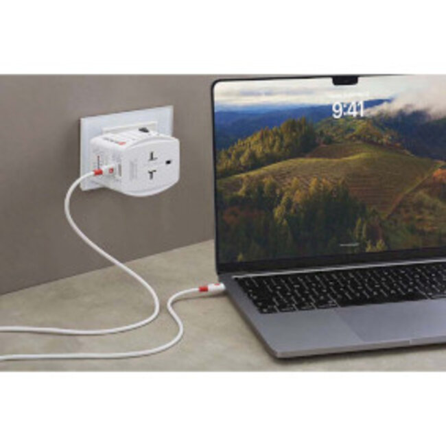2-polige wereldreisadapter met geïntegreerde dubbele USB-oplader (1x USB C & 1 x USB) 45 Watt Power Delivery