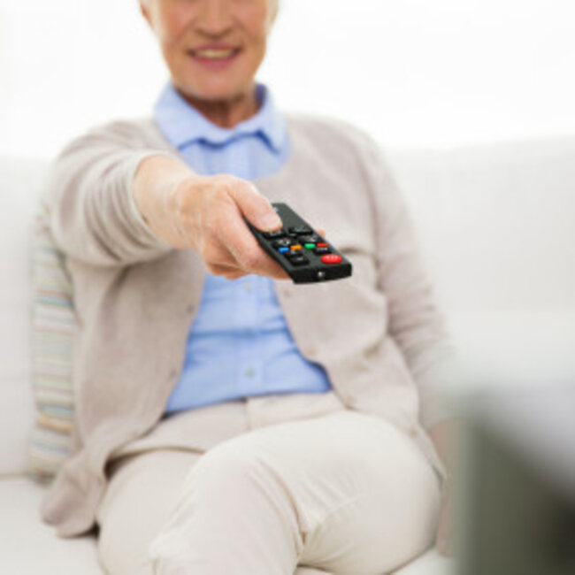 Vereenvoudigde universele afstandsbediening met grote knoppen