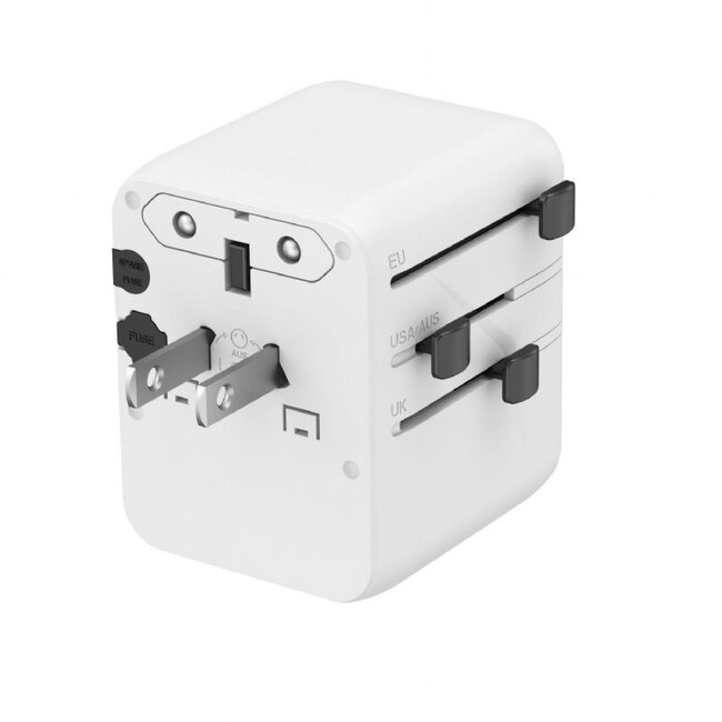 Gembird reisadapter met USB lader | 2x USB-C PD + 1x USB-A QC | GaN | 20W