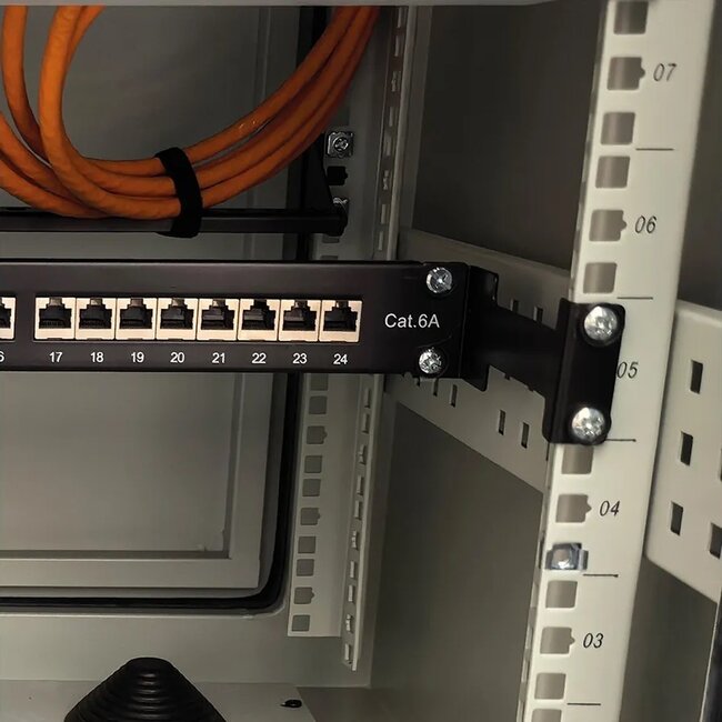 Diepte uitbreider voor 10 inch / 19 inch componenten | 15cm | 1U | zwart | 2 stuks