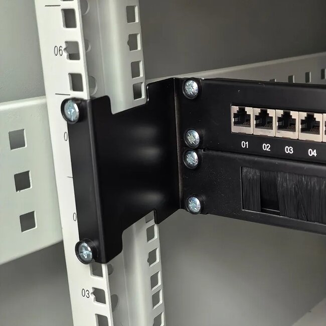 Diepte uitbreider voor 10 inch / 19 inch componenten | 10cm | 2U | zwart | 2 stuks