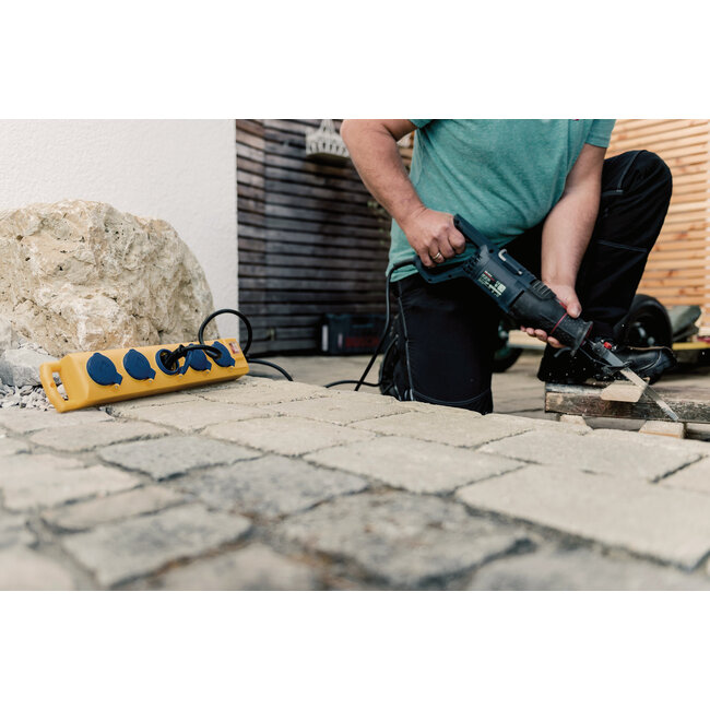 Brennenstuhl Super-Solid-Line bouwplaats stekkerdoos | IP54 | FI-schakelaar | 5 contacten | schakelaar | geel | 5 meter