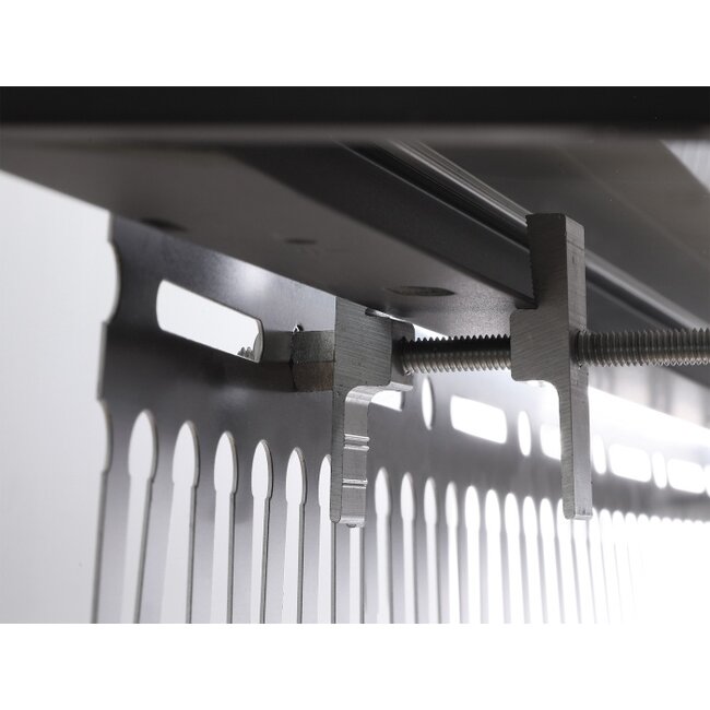 Delock Clamp for Animal Repellent Barrier / Pigeon Repellent for Photovoltaic Solar Modules aluminium