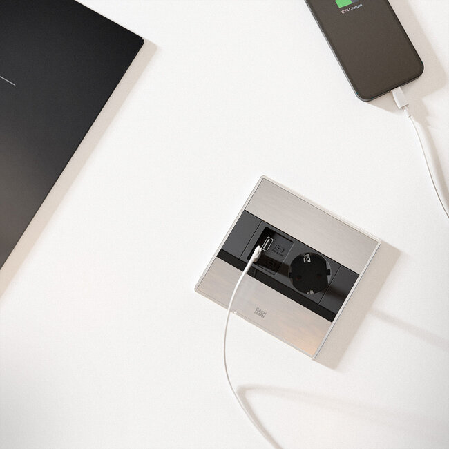 BACHMANN SENSE Edelstahl-Optik 1x CEE7/3, 1x USB A/C L=2,0m AEH