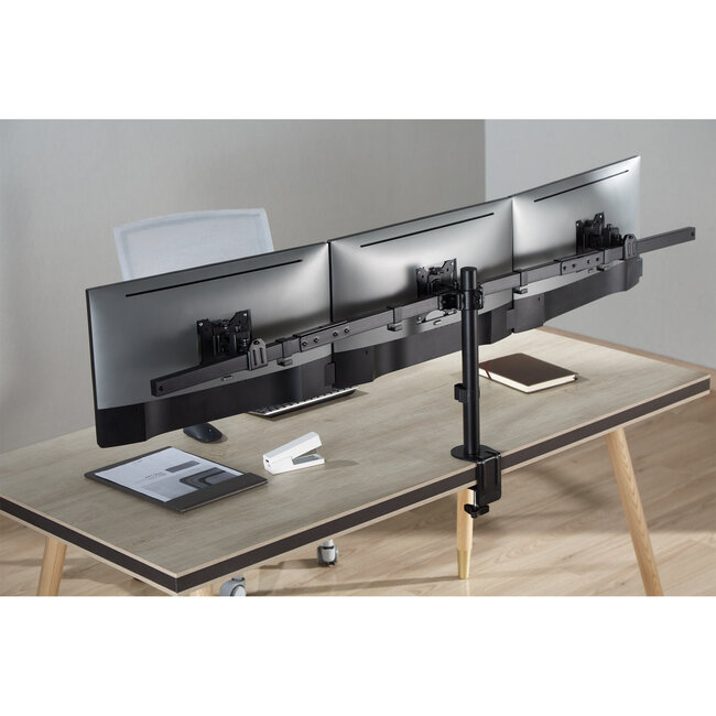 InLine® tafelbevestiging, voor 3x LCD/LED-scherm tot 81cm (32"), max. 7kg