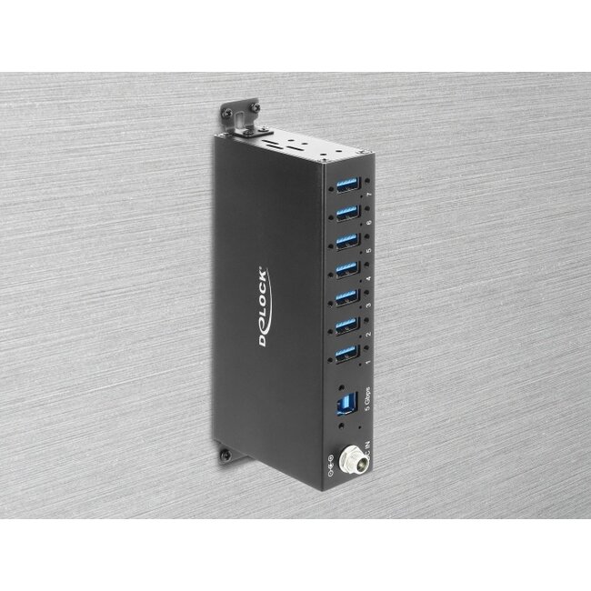 Delock Industry Hub 7 x USB 5 Gbps Type-A with 8 kV ESD protection and DIN rail mounting