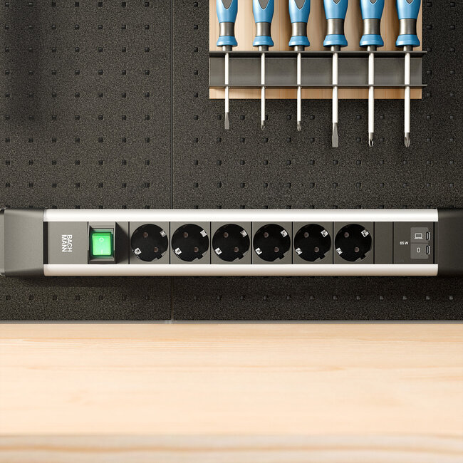 BACHMANN CONNECTUS 6xCEE7/3 1xSchalter, 1xUSB C/C 65W L=2,0m CEE7/7 grau