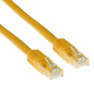 ACT ACT Gele 2 meter U/UTP CAT6A patchkabels met RJ45 connectoren