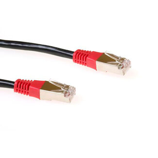 ACT ACT Zwarte 0,5 meter LSZH F/UTP CAT5E patchkabel cross met RJ45 connectoren