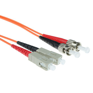 ACT ACT 3 meter LSZH Multimode 50/125 OM2 glasvezel patchkabel duplex met SC en ST connectoren