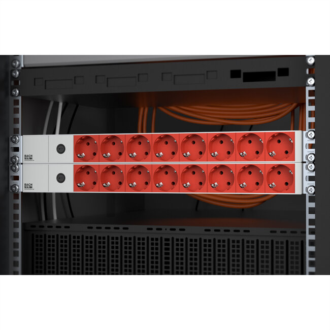 BACHMANN 19" stekkerdoos 8-voudig, 2300W, IEC320 C14 stekker, 8 m