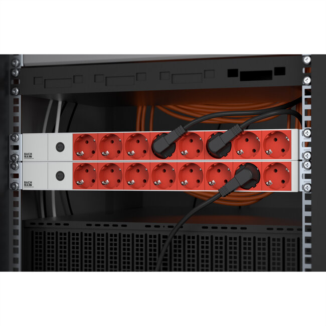 BACHMANN 19" stekkerdoos 8-voudig, 2300W, IEC320 C14 stekker, 8 m