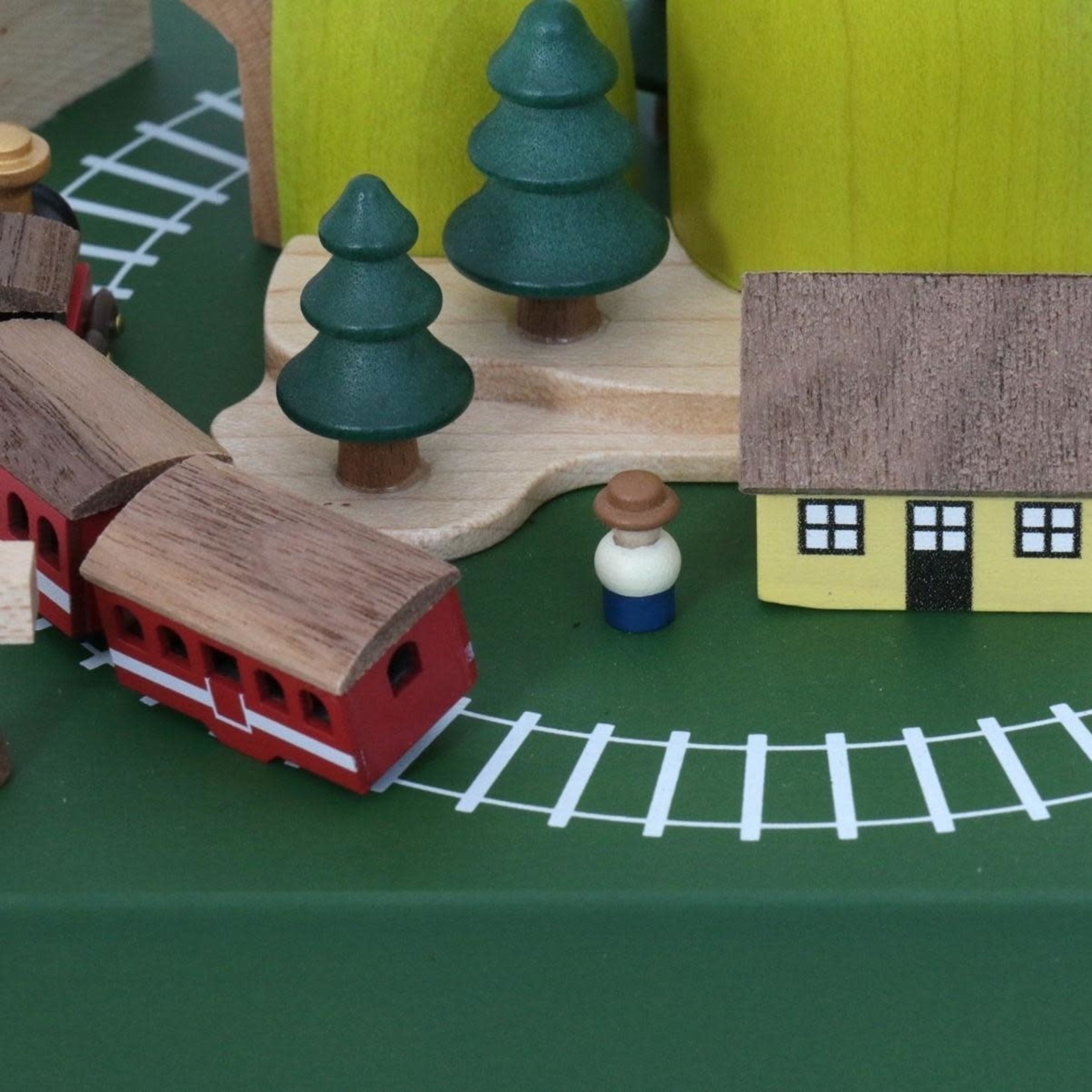 Wooderful Life Boite A Musique Train Au Printemps Wooderful Life
