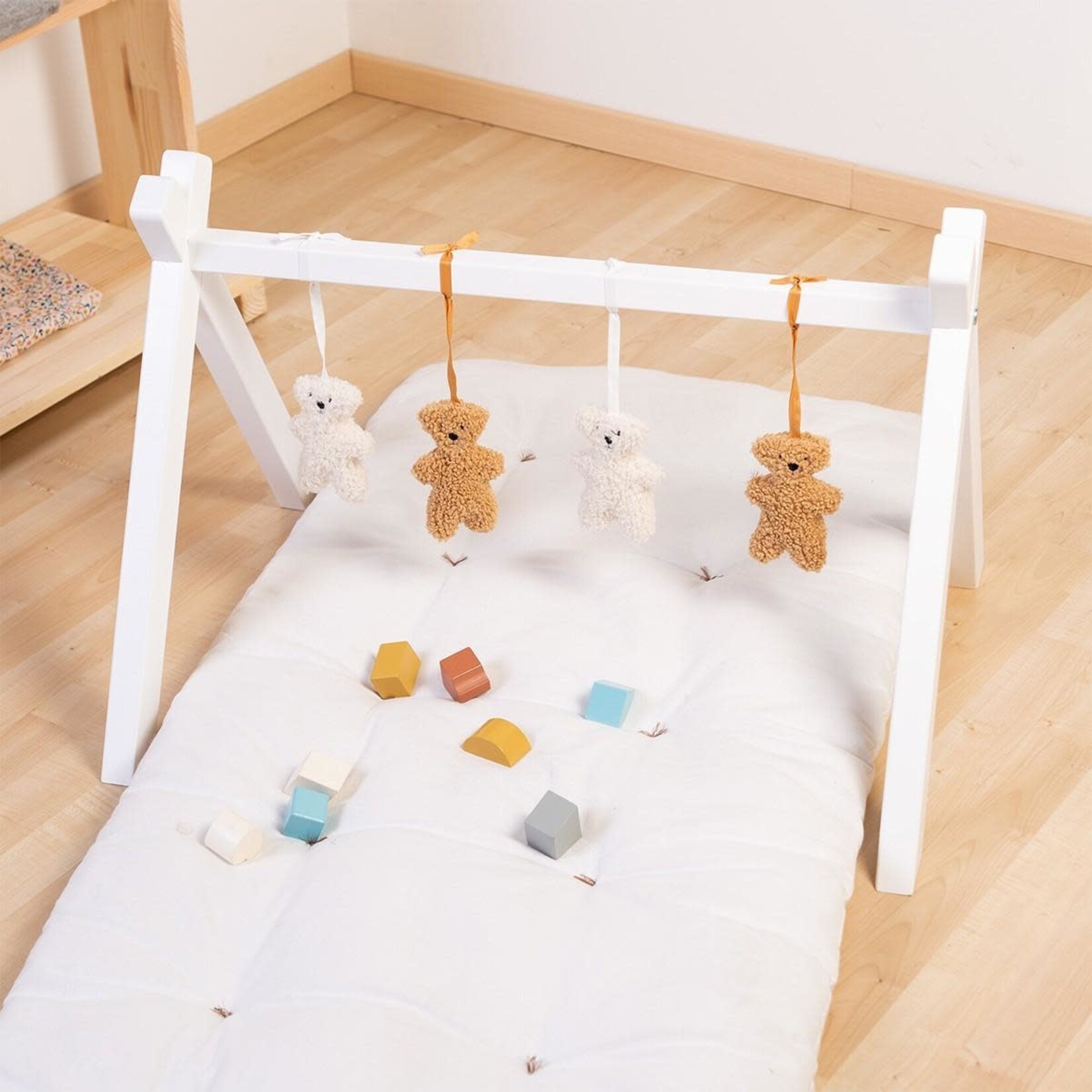 Acheter Portique d'éveil Tipi Bois naturel & Jouets en option - Childhome -  Majoliechambre