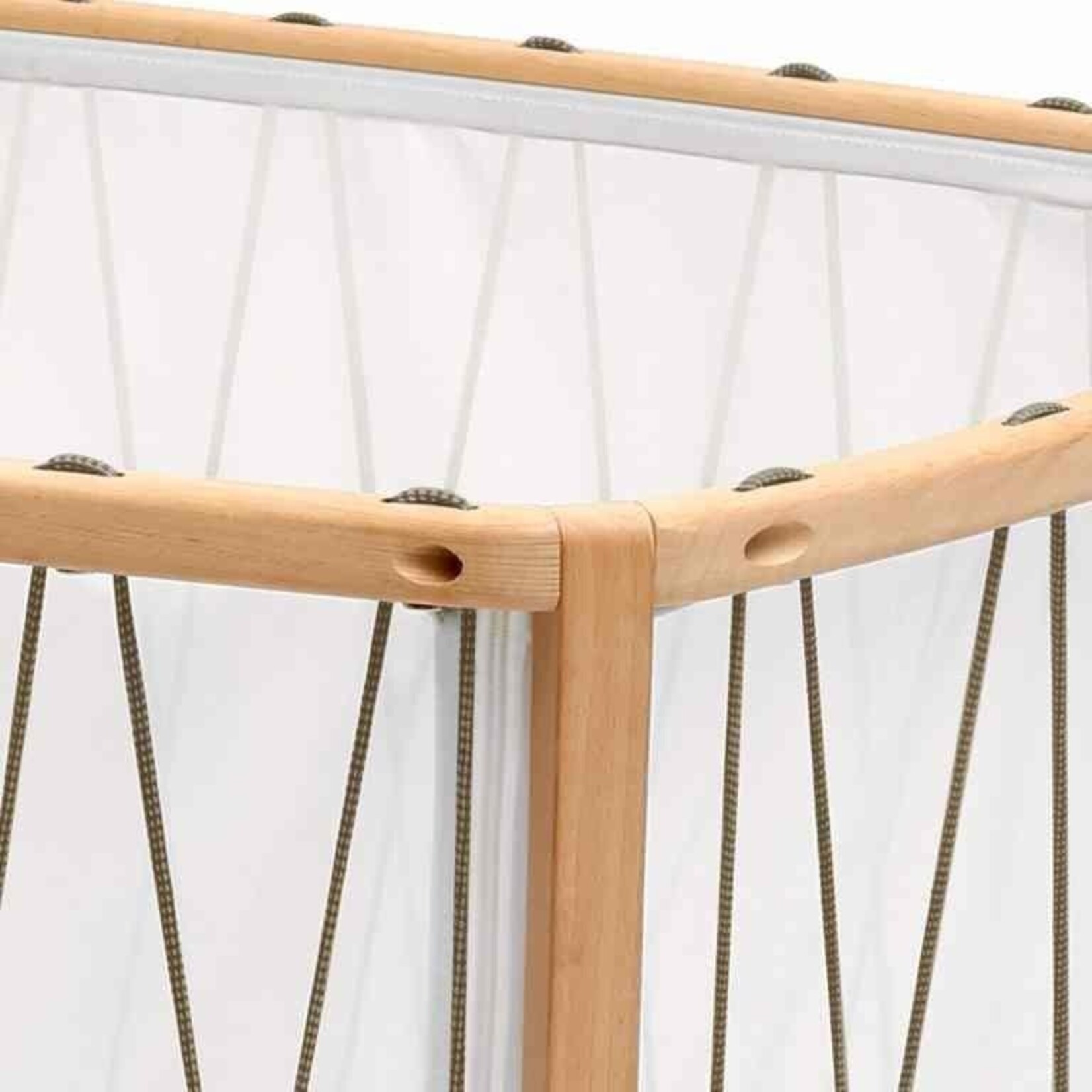 Charlie Crane Lit Bébé Evolutif Kimi Hêtre à Lacets + Matelas Coco Latex