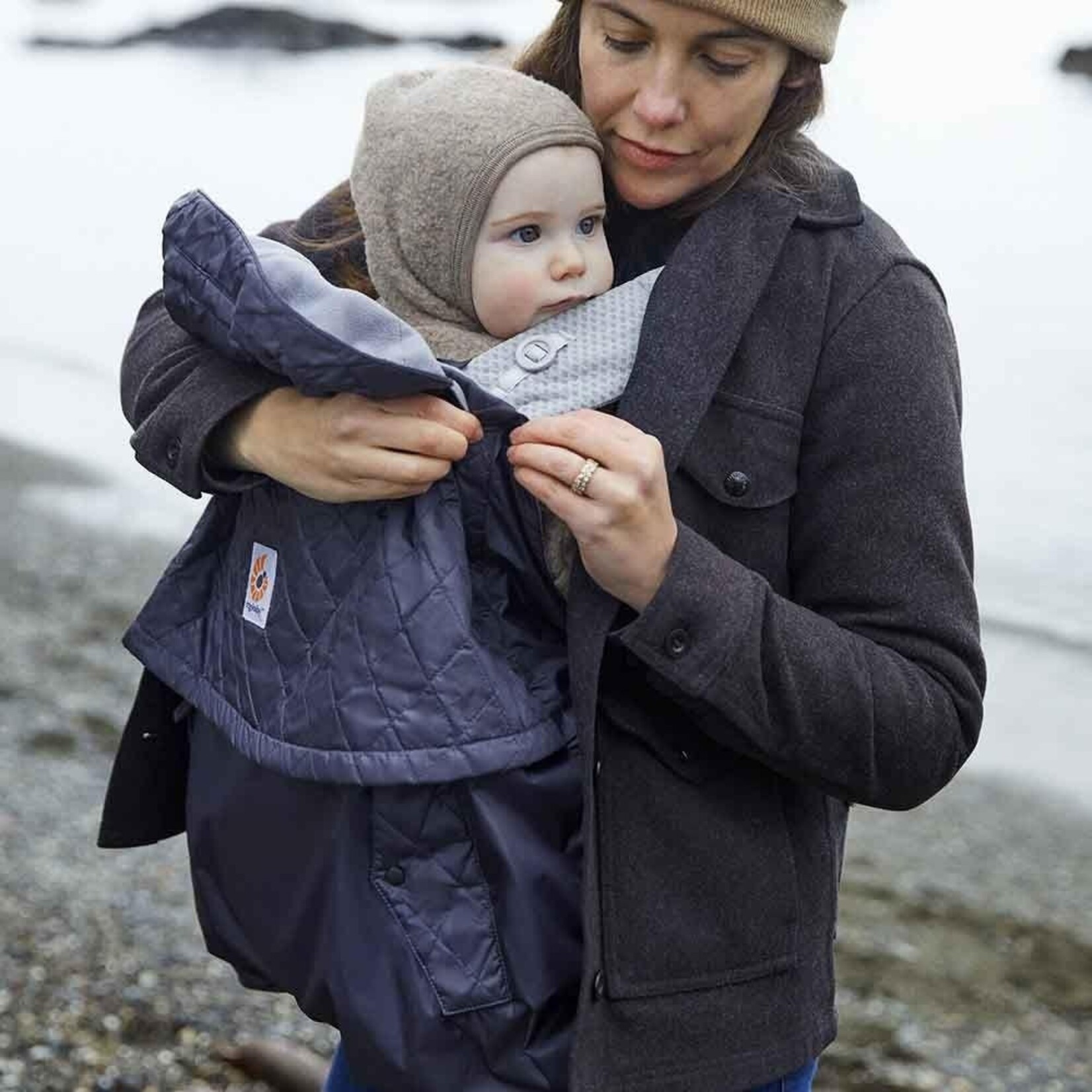 Ergobaby Ergobaby protection cocon hiver 2 en 1 gris charbon