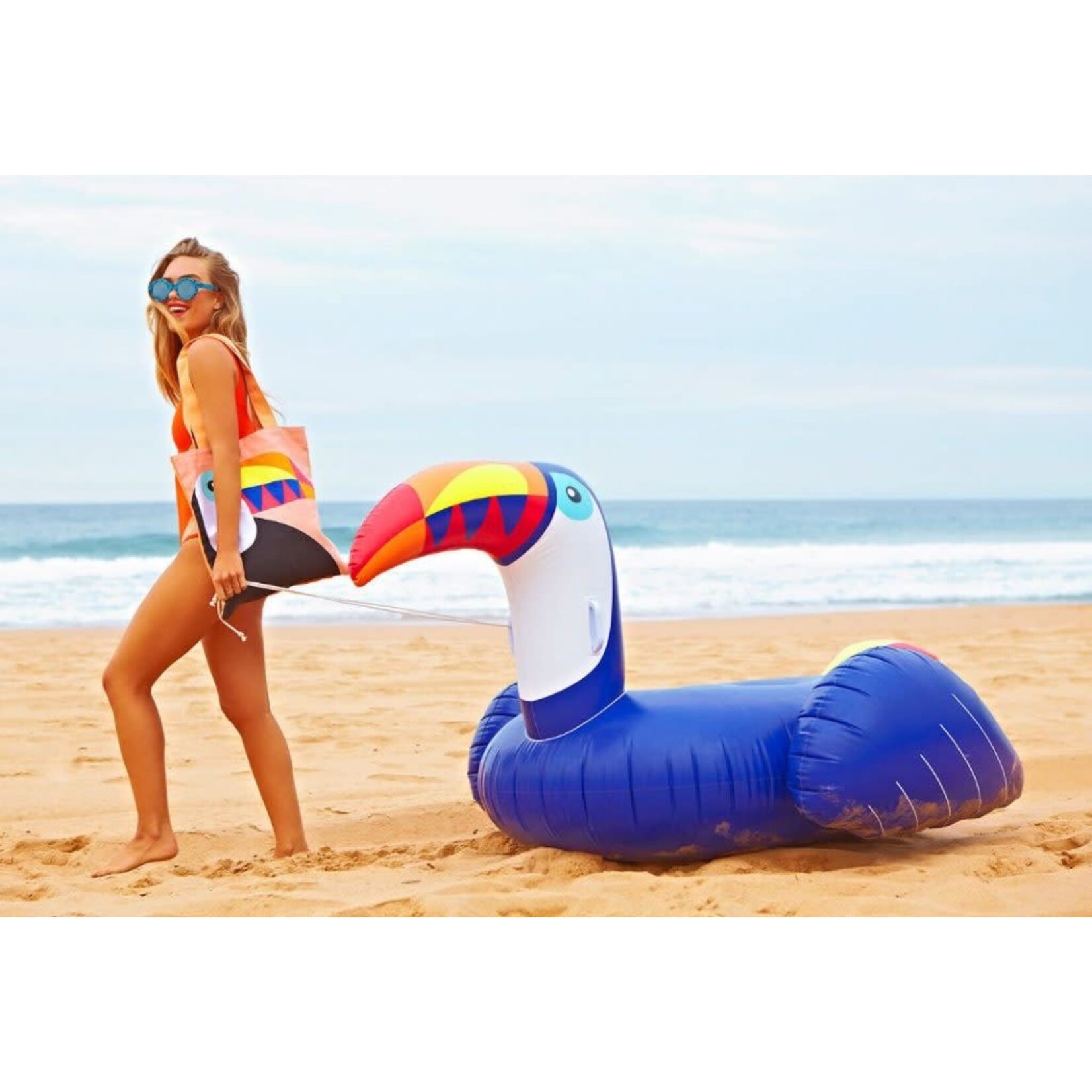 Sunnylife Bouée XL Géante Luxe Toucan 176 cm x 100 cm x 130 cm