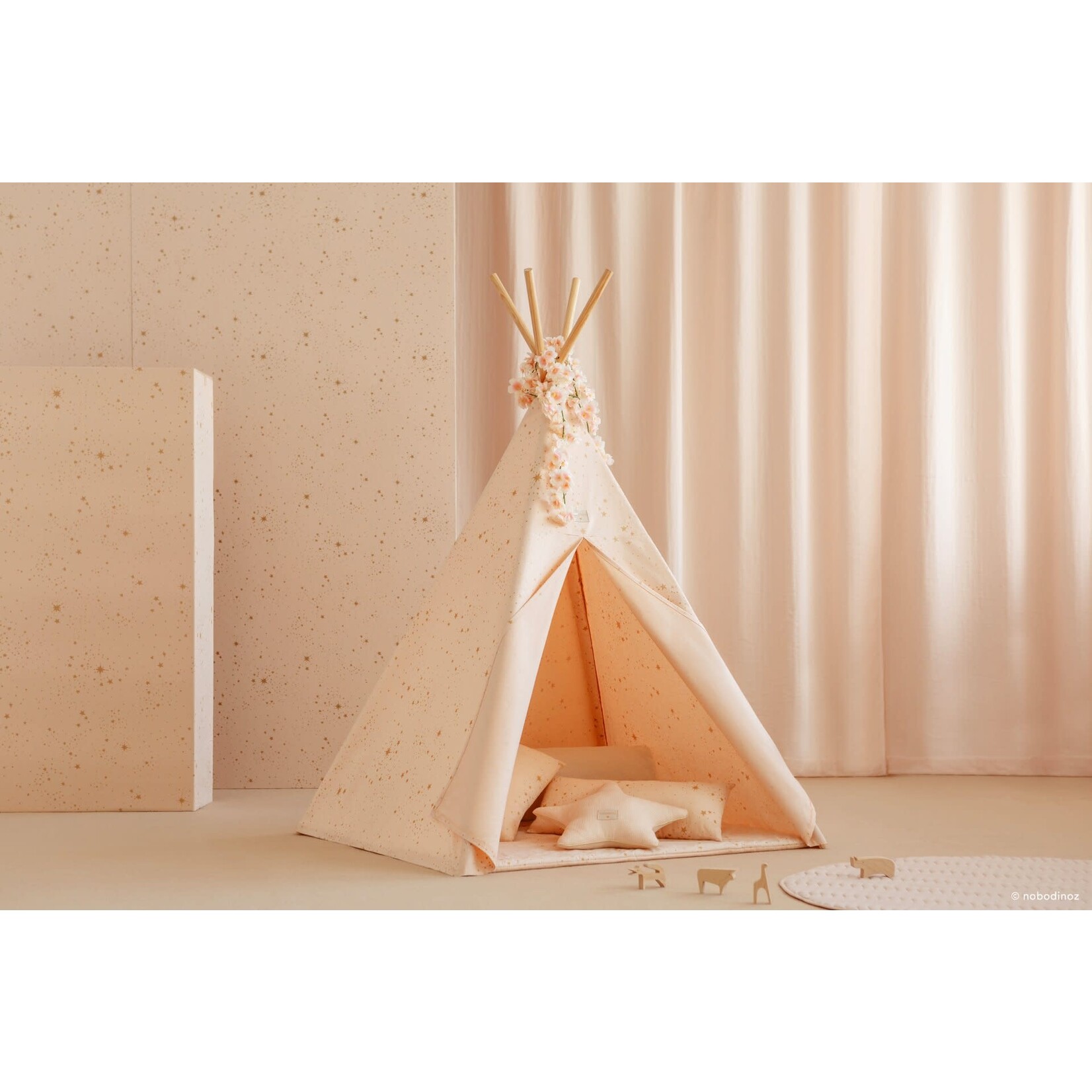 Nobodinoz Tipi Phoenix Gold Stella Dream Pink