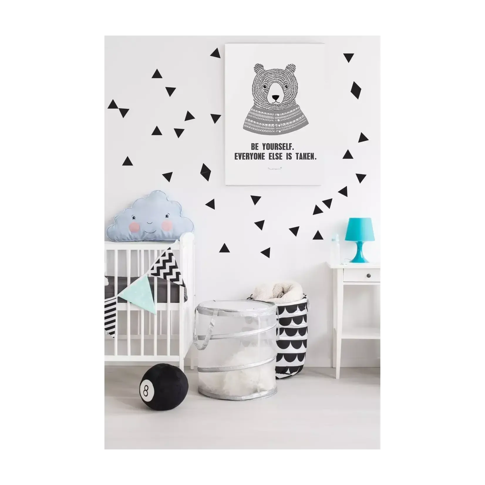 Pom le bonhomme Stickers Déco Repositionnables Triangles noirs