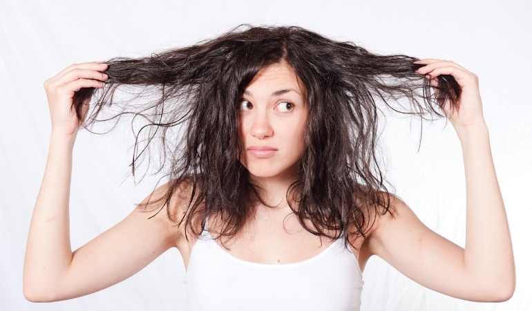 De beste conditioner voor beschadigd en onhandelbaar haar