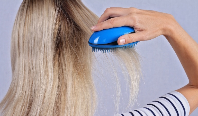 De beste shampoos voor droog- of door de zon beschadigd haar