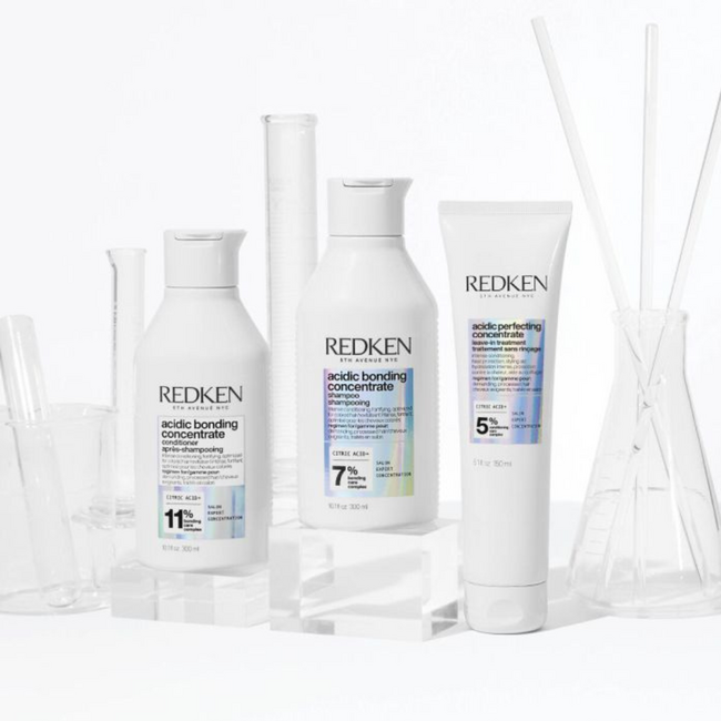 Redken CombiDeal - Acidic Bonding Concentrate - Shampoo 300 ML & Conditioner 300 ML | pour cheveux abîmés ou indisciplinés