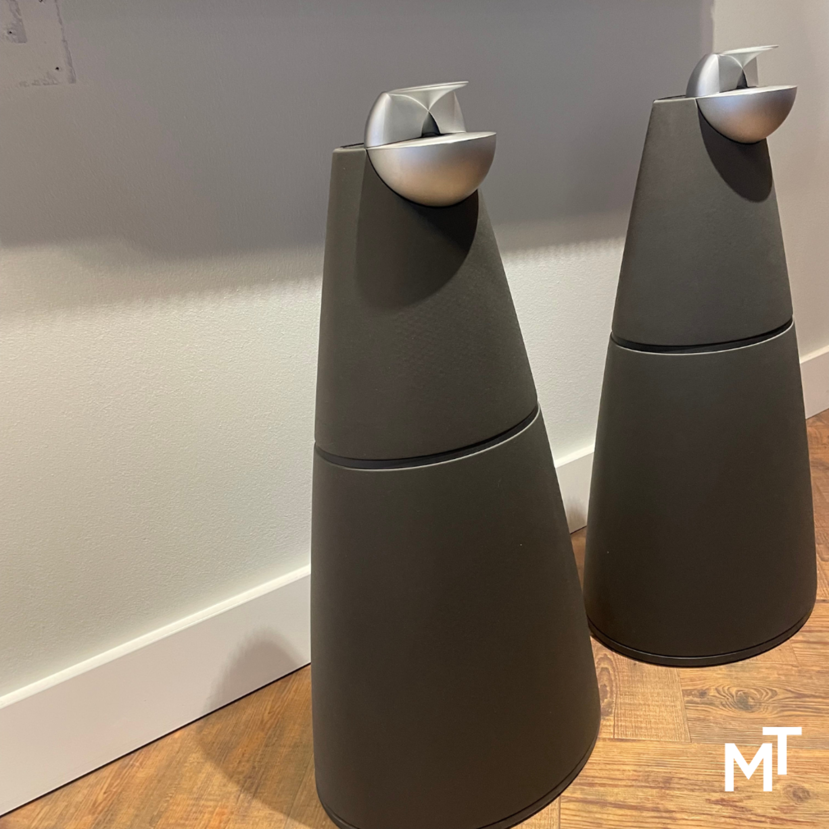 Bang & Olufsen Beolab 9 Fabric Grey