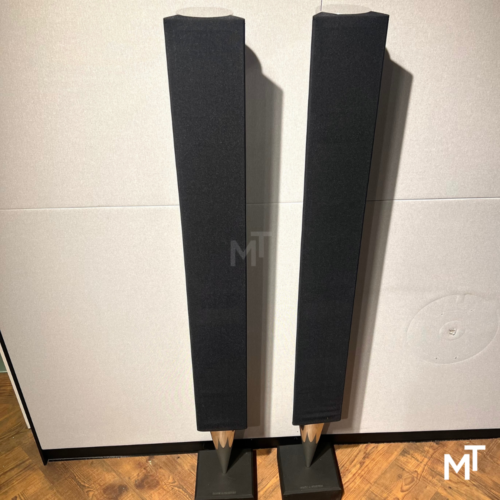 Bang & Olufsen Beolab 8000 Silver/Black