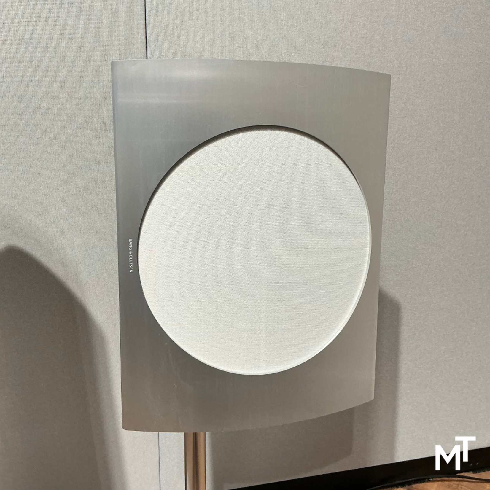 Bang & Olufsen Beolab 17 Silver incl Floorstand