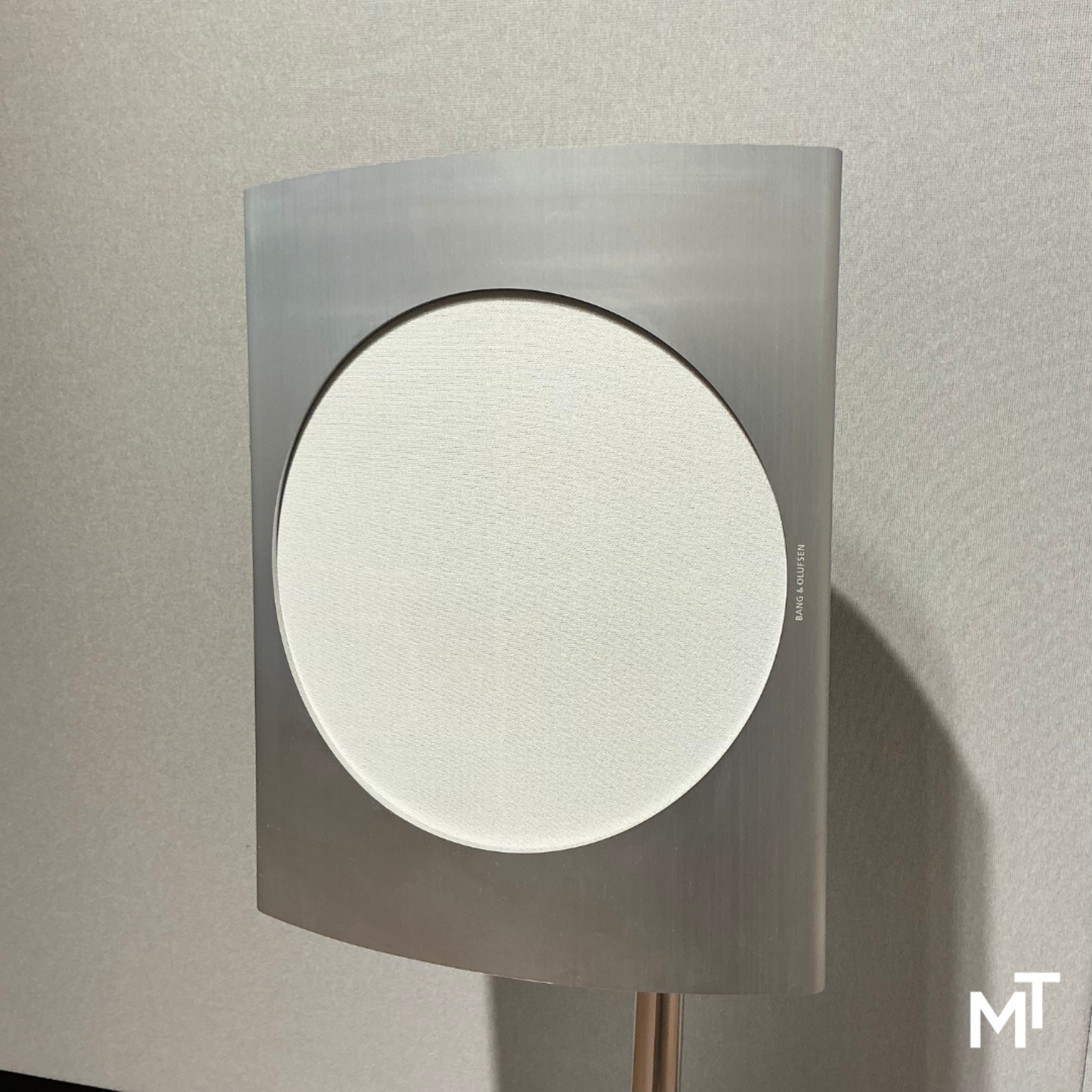 Bang & Olufsen Beolab 17 Silver incl Floorstand
