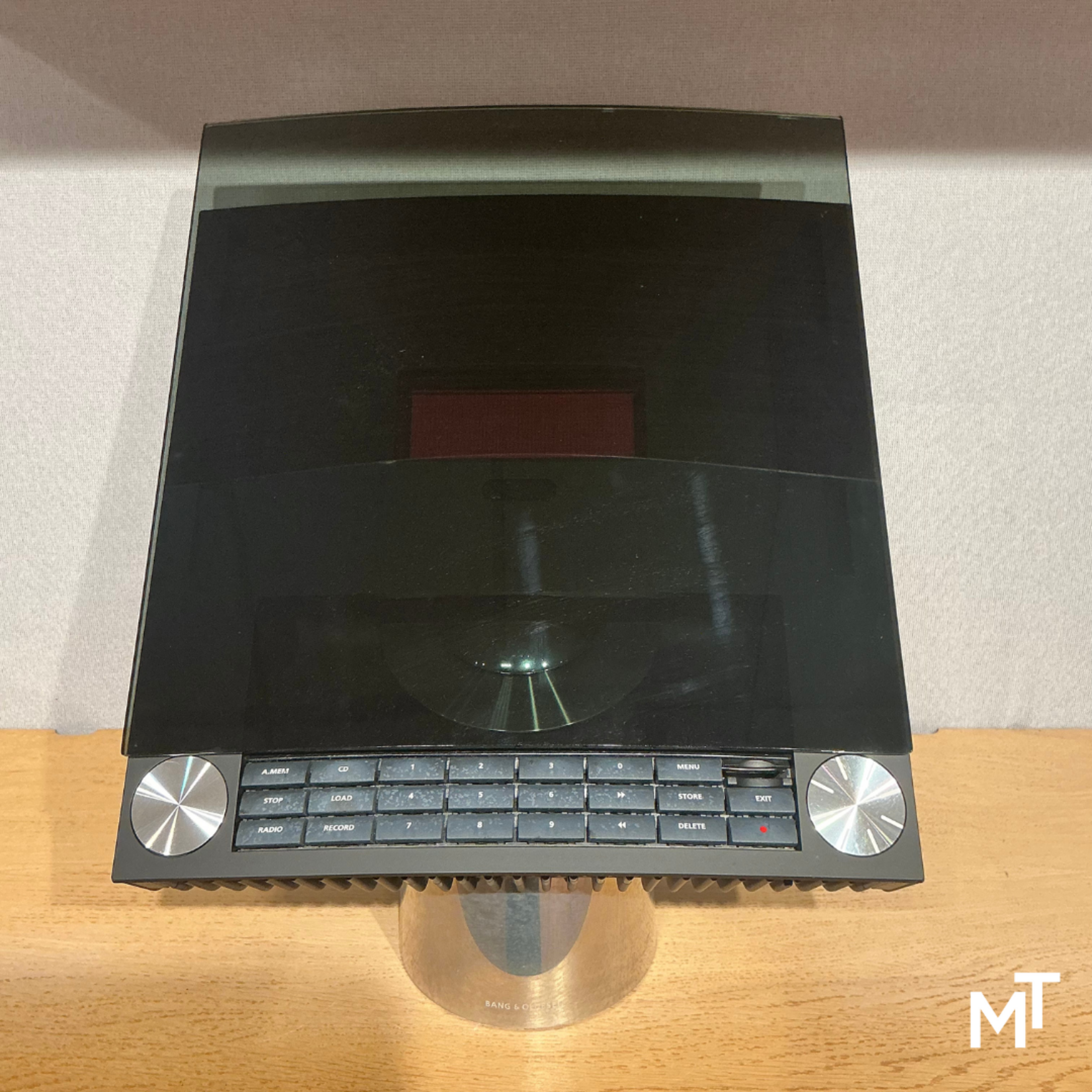 Bang & Olufsen Beosound 4