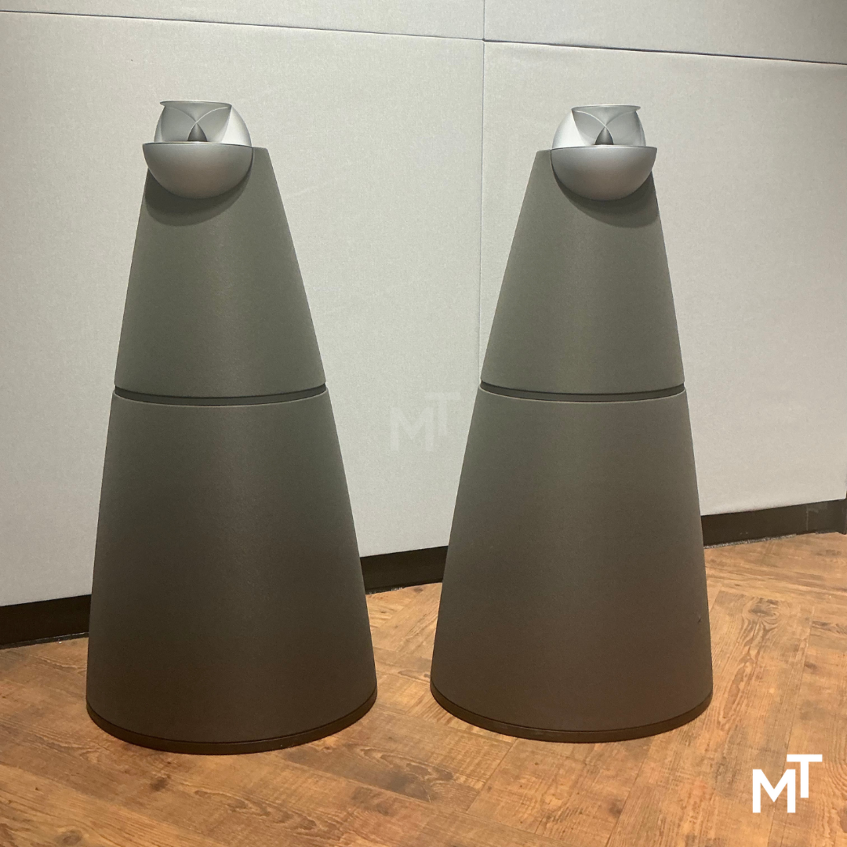 Bang & Olufsen Beolab 9 Fabric Grey