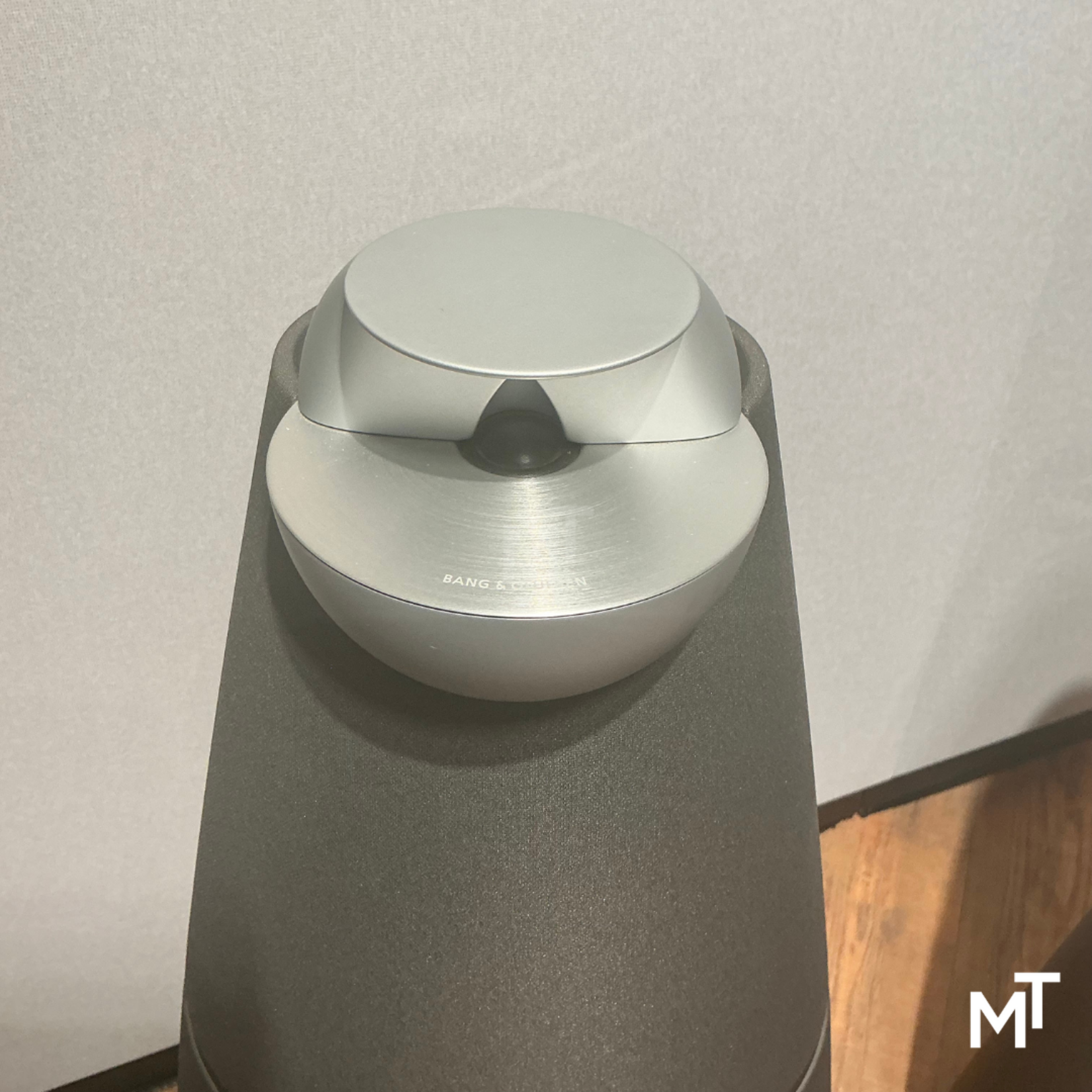 Bang & Olufsen Beolab 9 Fabric Grey