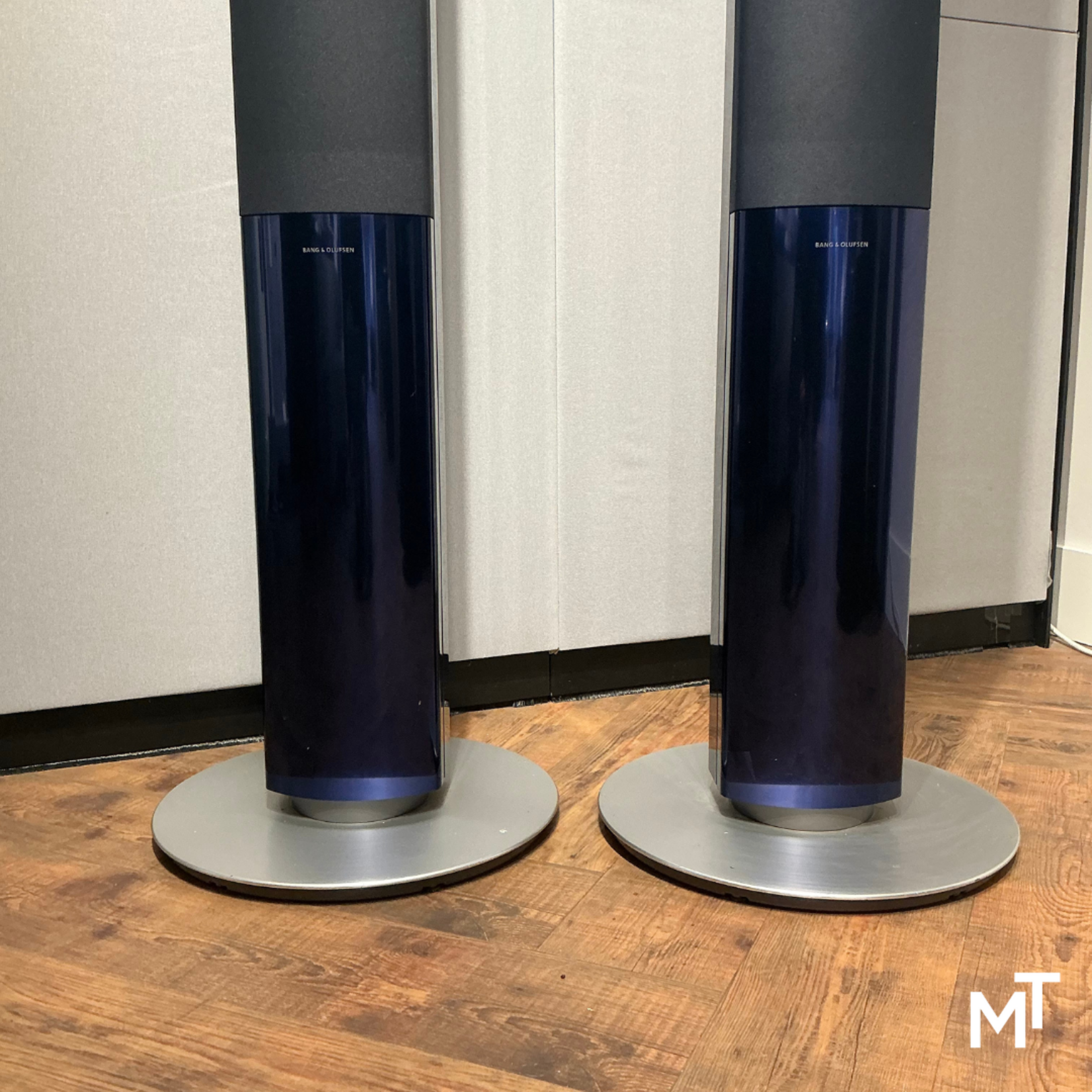 Bang & Olufsen Beolab 1 Blue