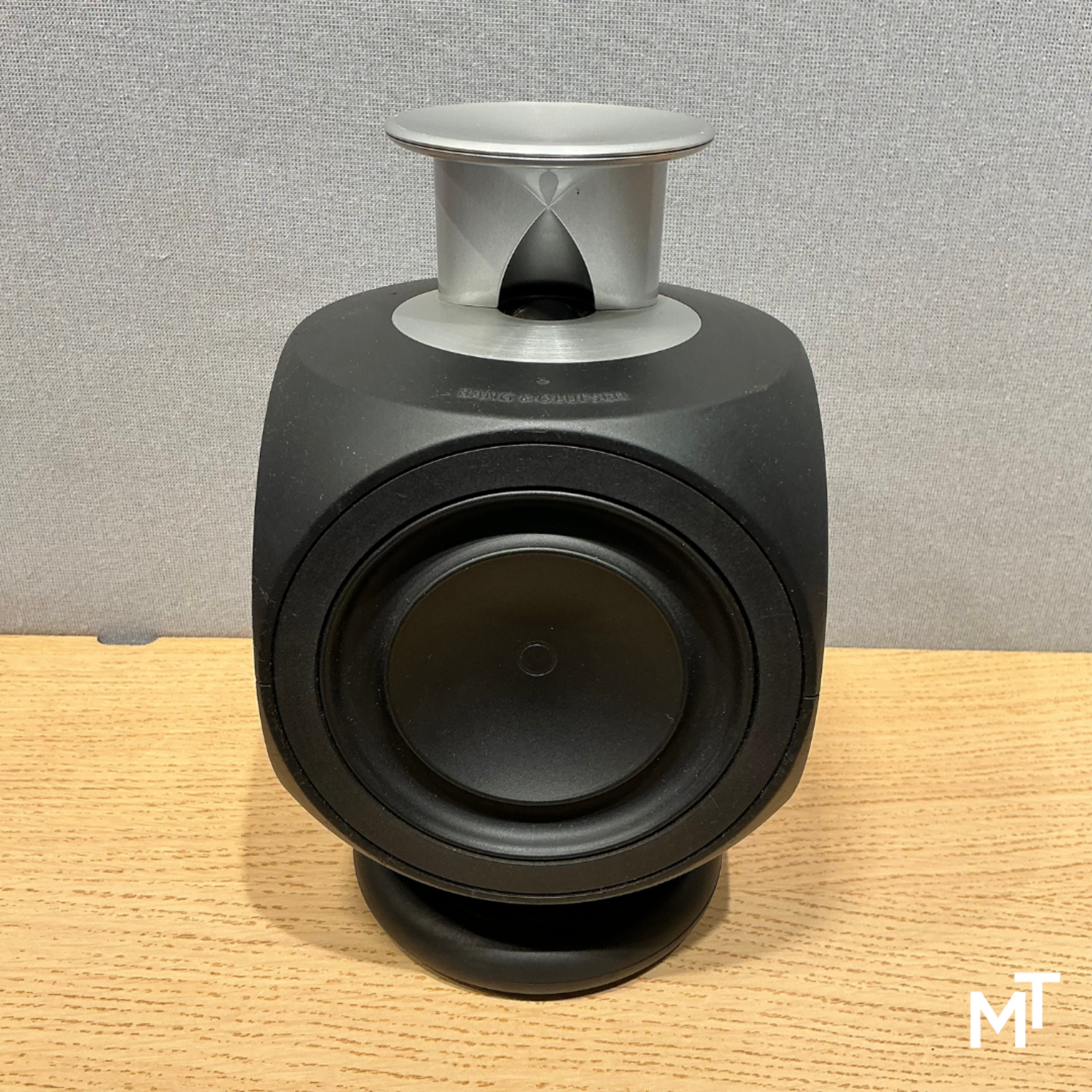 Bang & Olufsen Beolab 3 Black