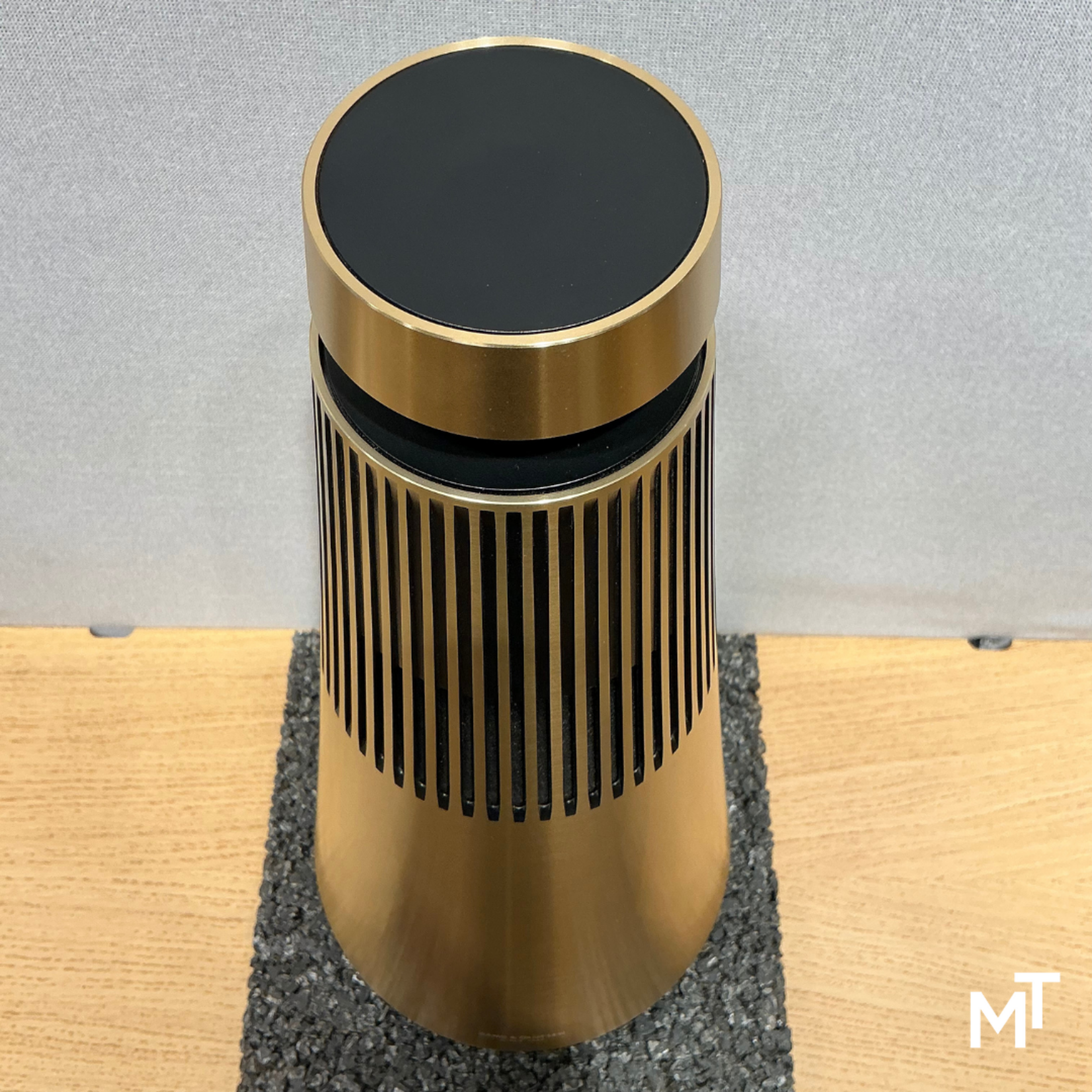 Bang & Olufsen Beosound 2 2nd gen Gold Tone