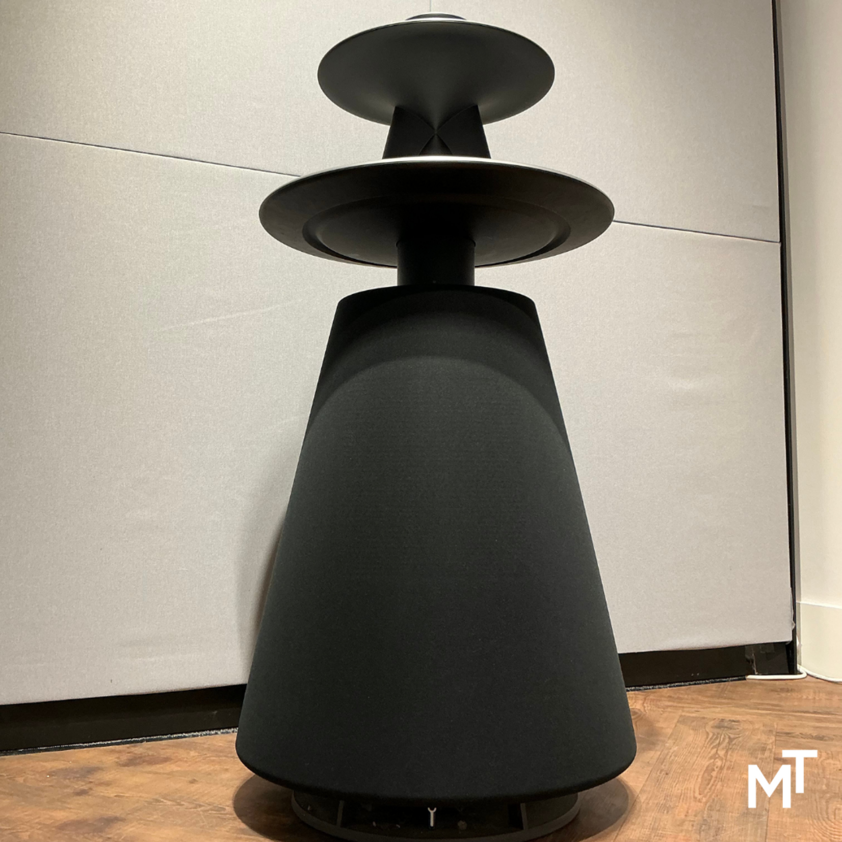 Bang & Olufsen Beolab 5 MK2 Fabric Black / Aluminium Silver