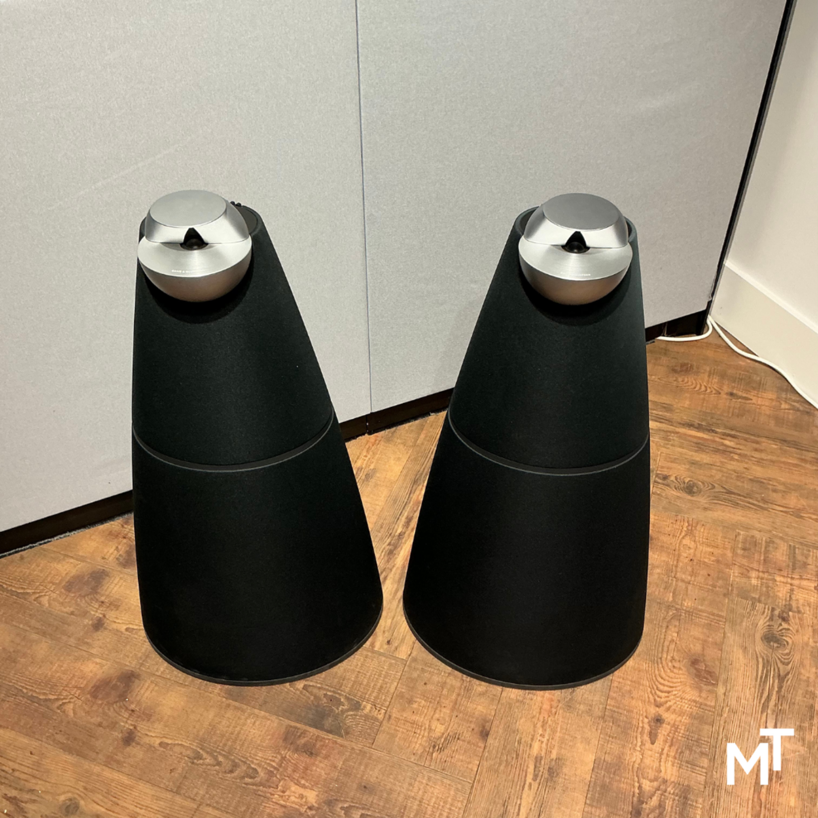 Bang & Olufsen Beolab 9 Fabric Black