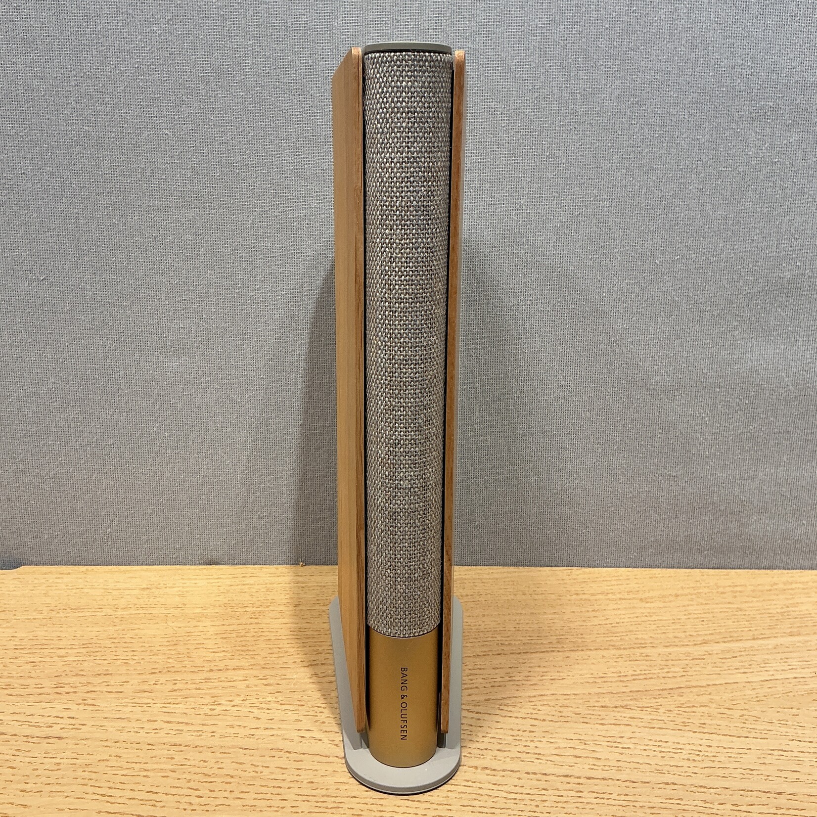Bang & Olufsen Bang & Olufsen Beosound Emerge Gold Tone