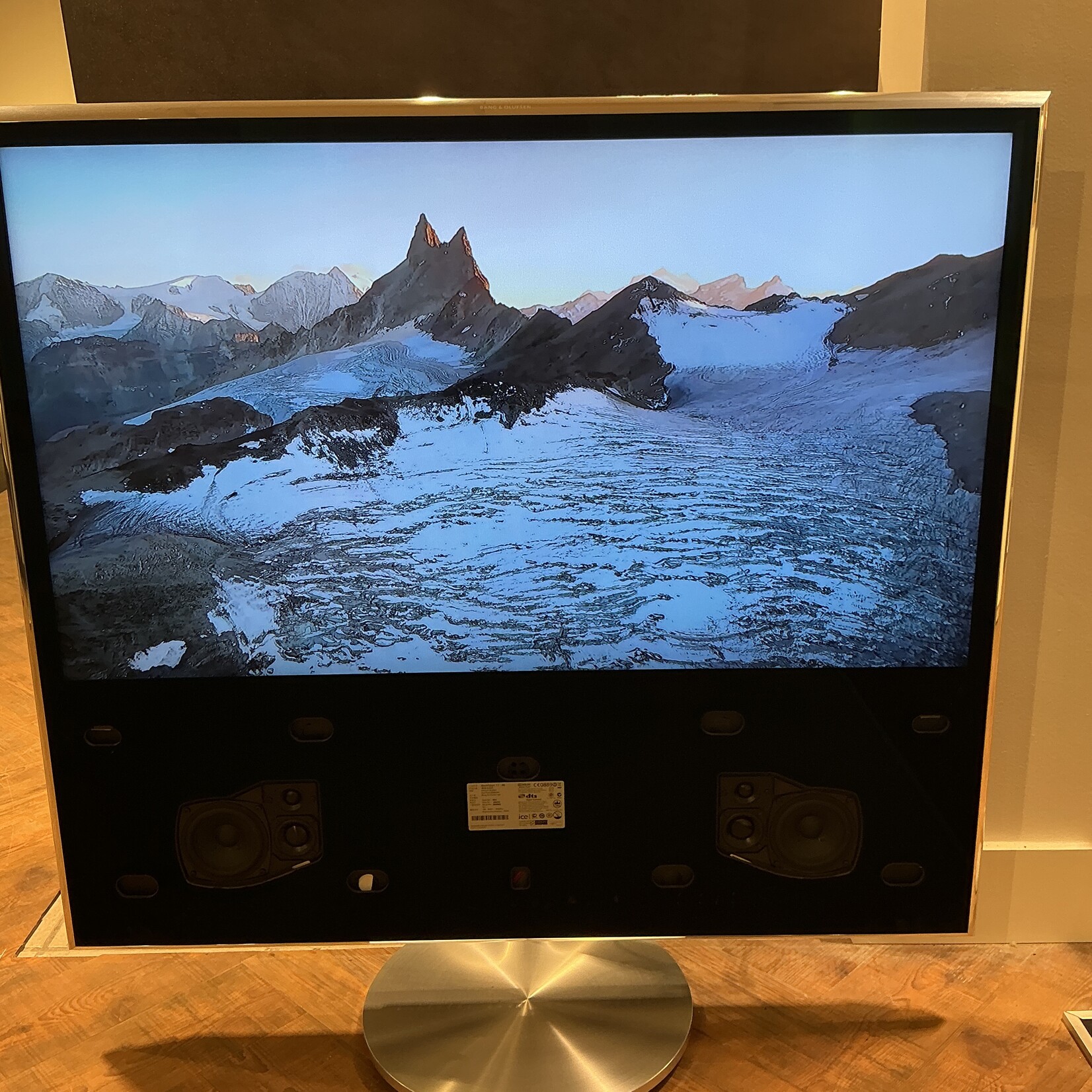 Bang & Olufsen Beovison 11-46 MK4