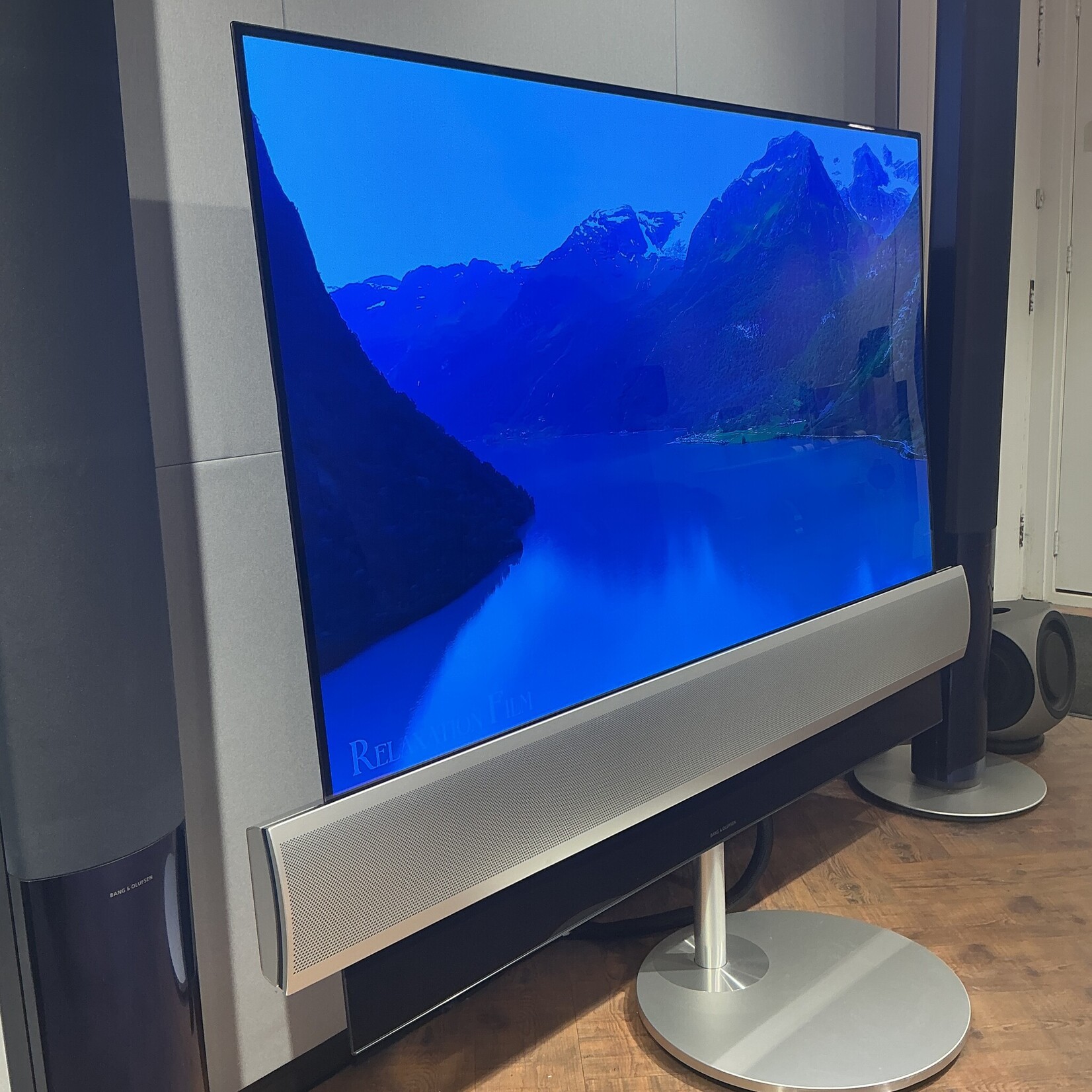 Bang & Olufsen Beovision Eclipse 65'' MKI Oled scherm