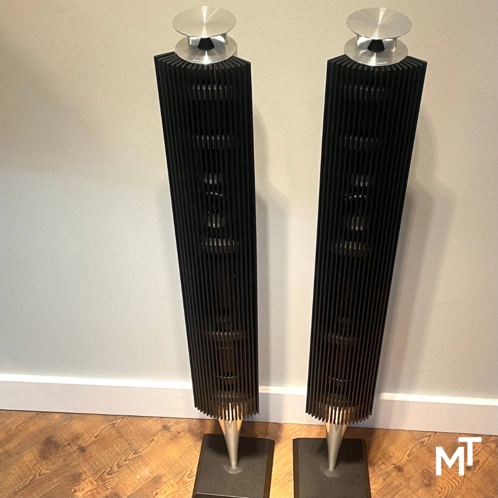 Bang & Olufsen Beolab 18 Silver Black