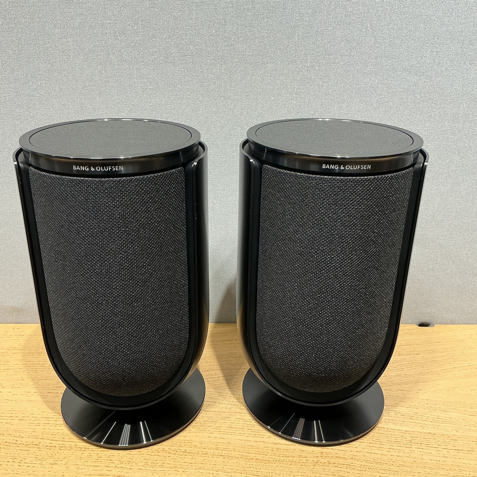 Bang & Olufsen Beolab 8 Black Anthracite / Grey