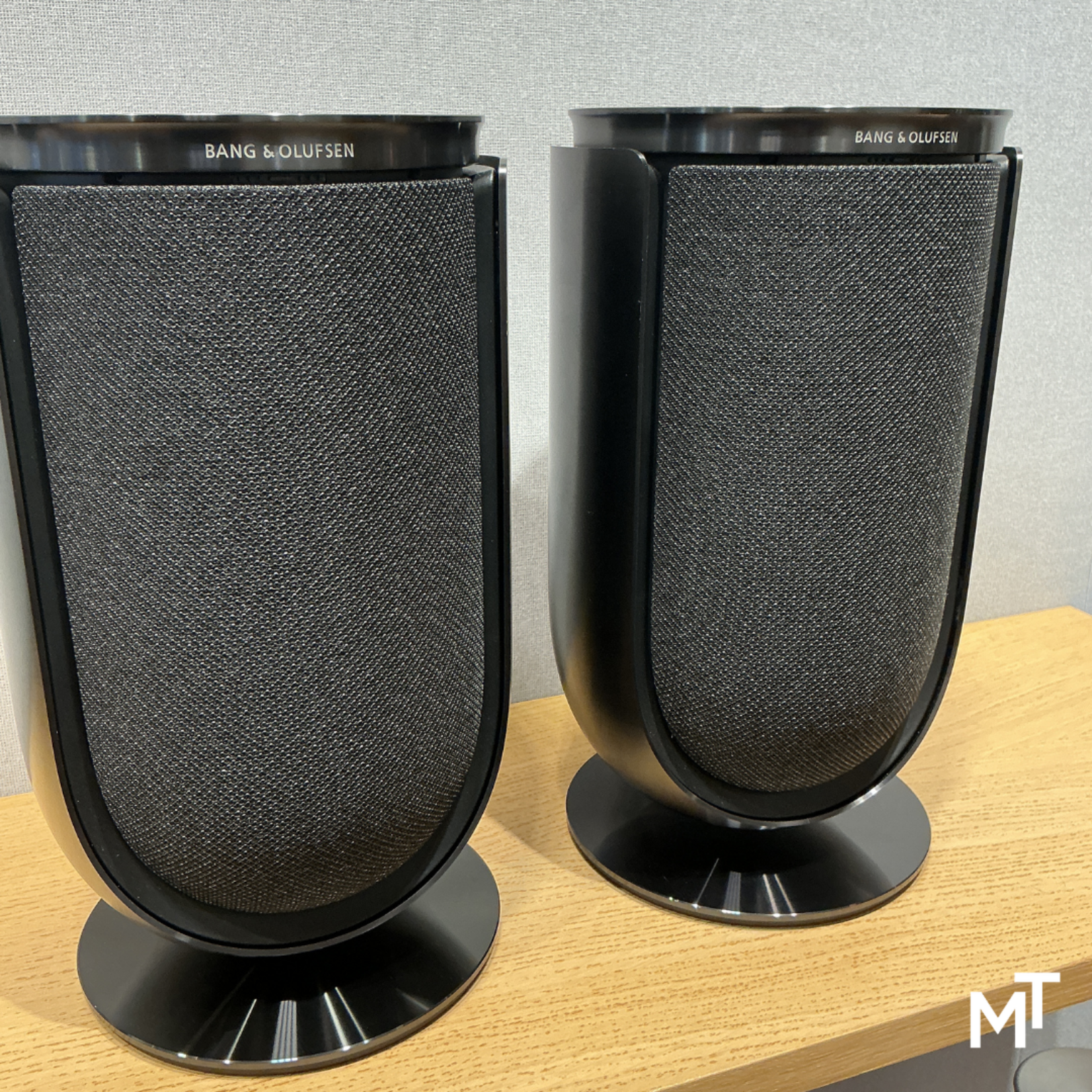Bang & Olufsen Beolab 8 Black Anthracite / Grey