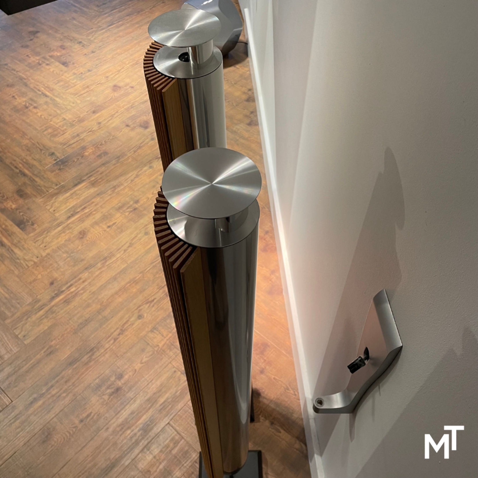 Bang & Olufsen Beolab 18 Silver Natural Oak