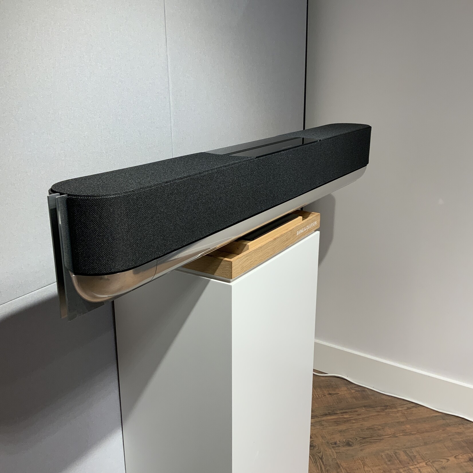 Bang & Olufsen Beosound Theatre 55" DEMO incl LG OLED G scherm