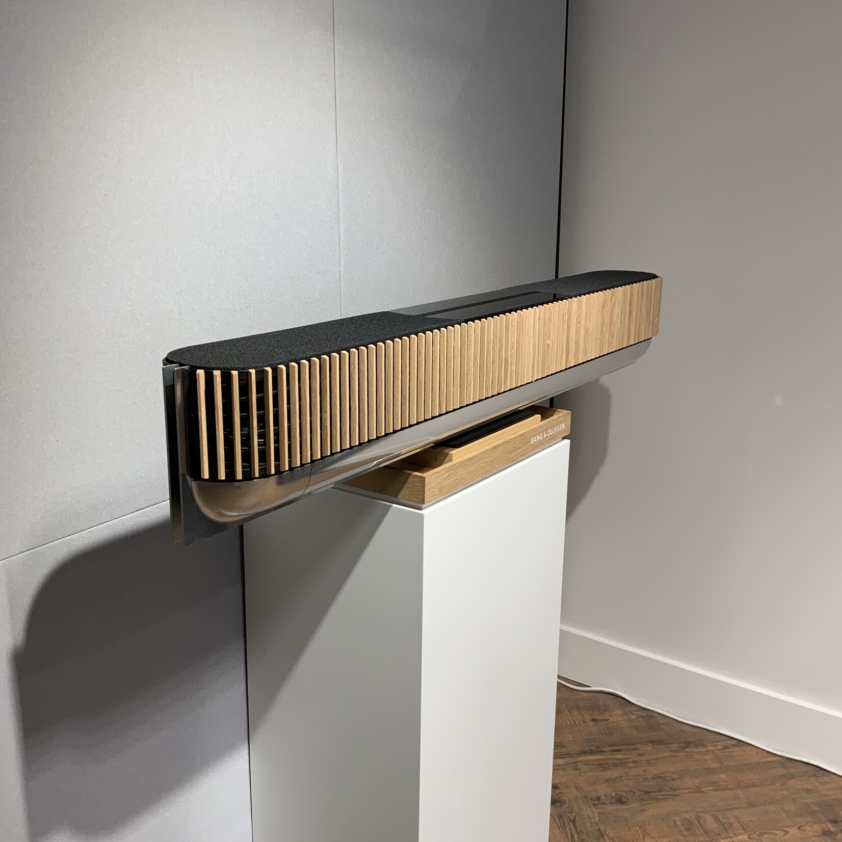 Bang & Olufsen Beosound Theatre 55" DEMO incl LG OLED G scherm