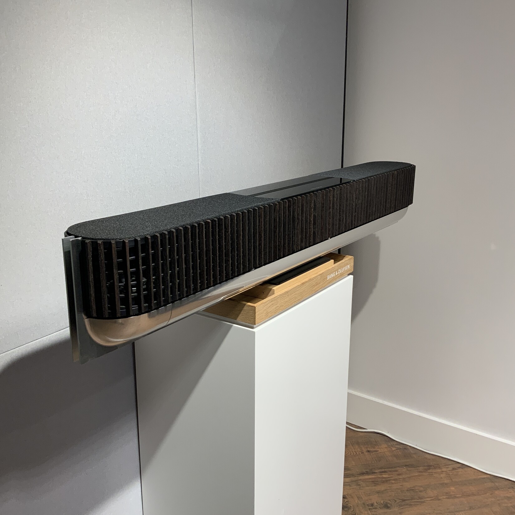 Bang & Olufsen Beosound Theatre 55" DEMO incl LG OLED G scherm