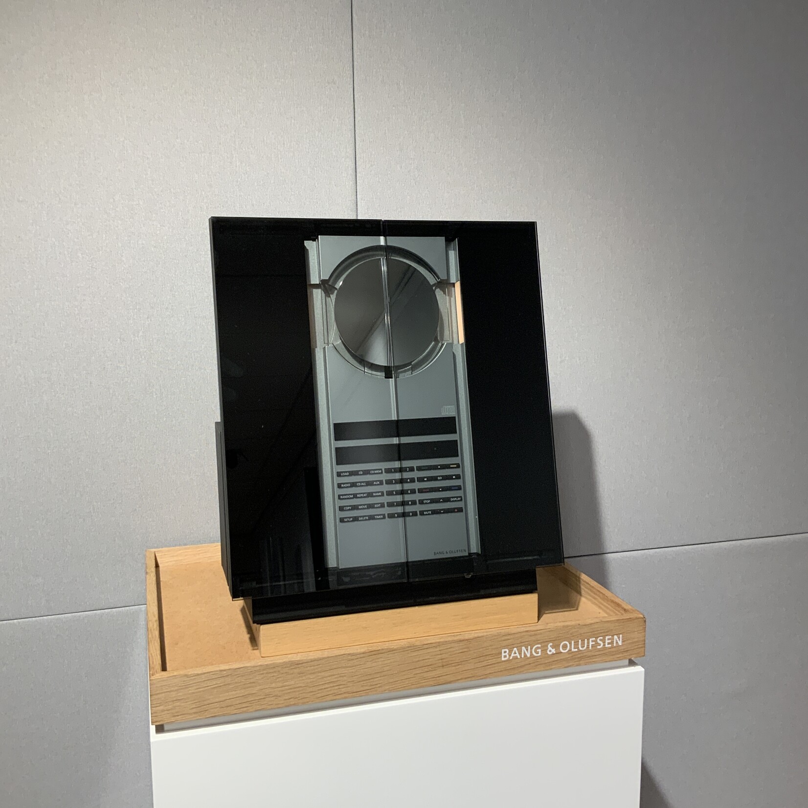 Bang & Olufsen Beosound 3200