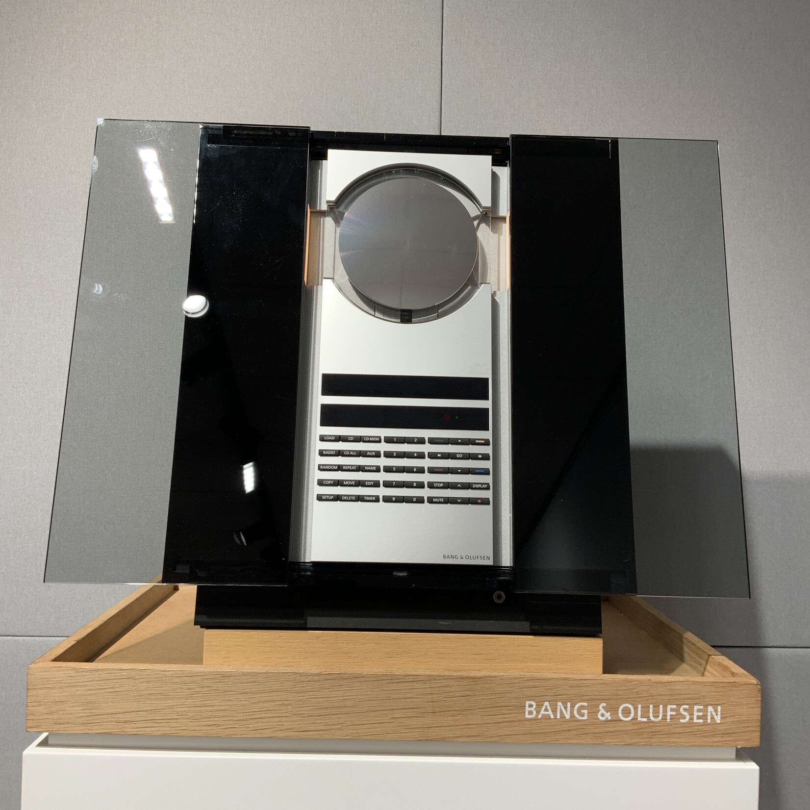 Bang & Olufsen Beosound 3200